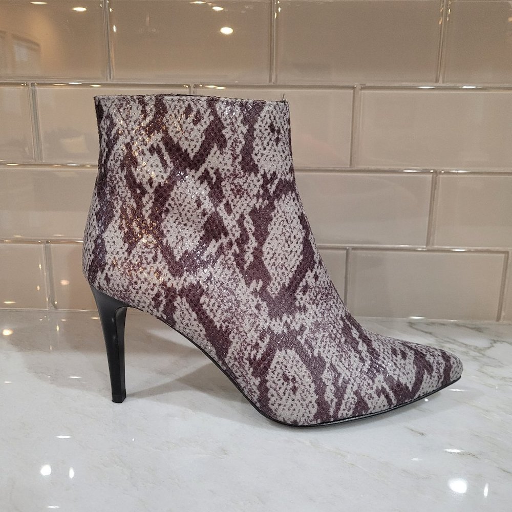 Giulia Pale Turquoise & Brown Stiletto Boots - Picture 1 of 5